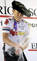 Kim Kirchen wins the fourth stage of the Vuelta al Pais Vasco 2008